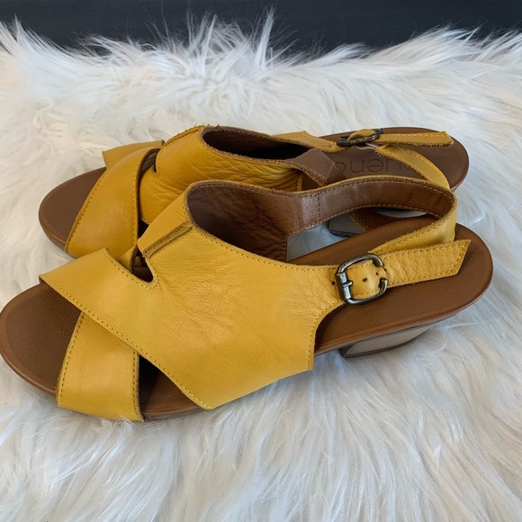 Bueno Yellow Leather Women's Sandals - Picture 2 of 5